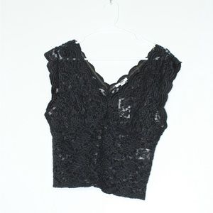 Bar lll Black Lace Scallop Top Sz XL